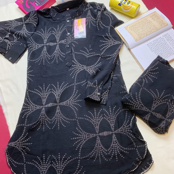 Ladies 2-Piece Black Aahad